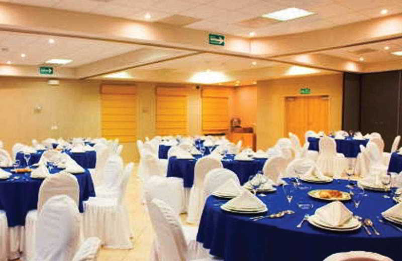 Hotel Plaza Las Quintas แอร์มอซิโญ ภายนอก รูปภาพ
