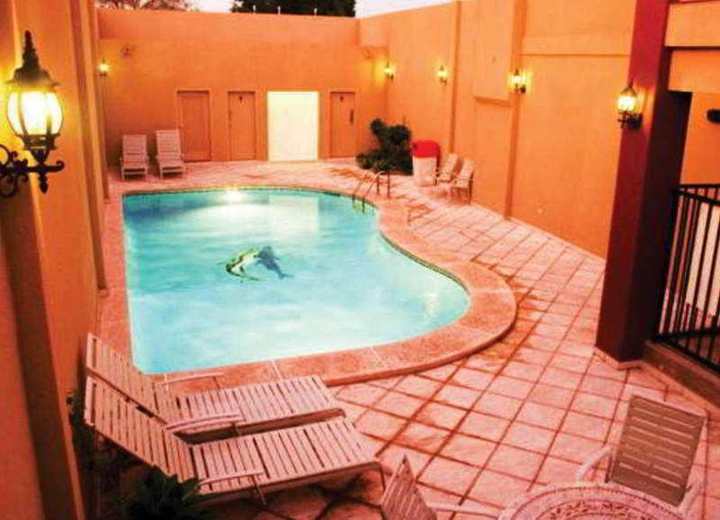 Hotel Plaza Las Quintas แอร์มอซิโญ ภายนอก รูปภาพ