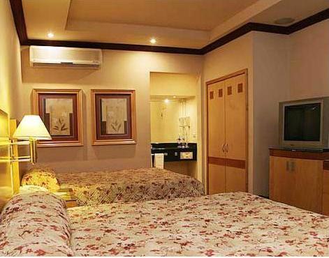 Hotel Plaza Las Quintas แอร์มอซิโญ ภายนอก รูปภาพ